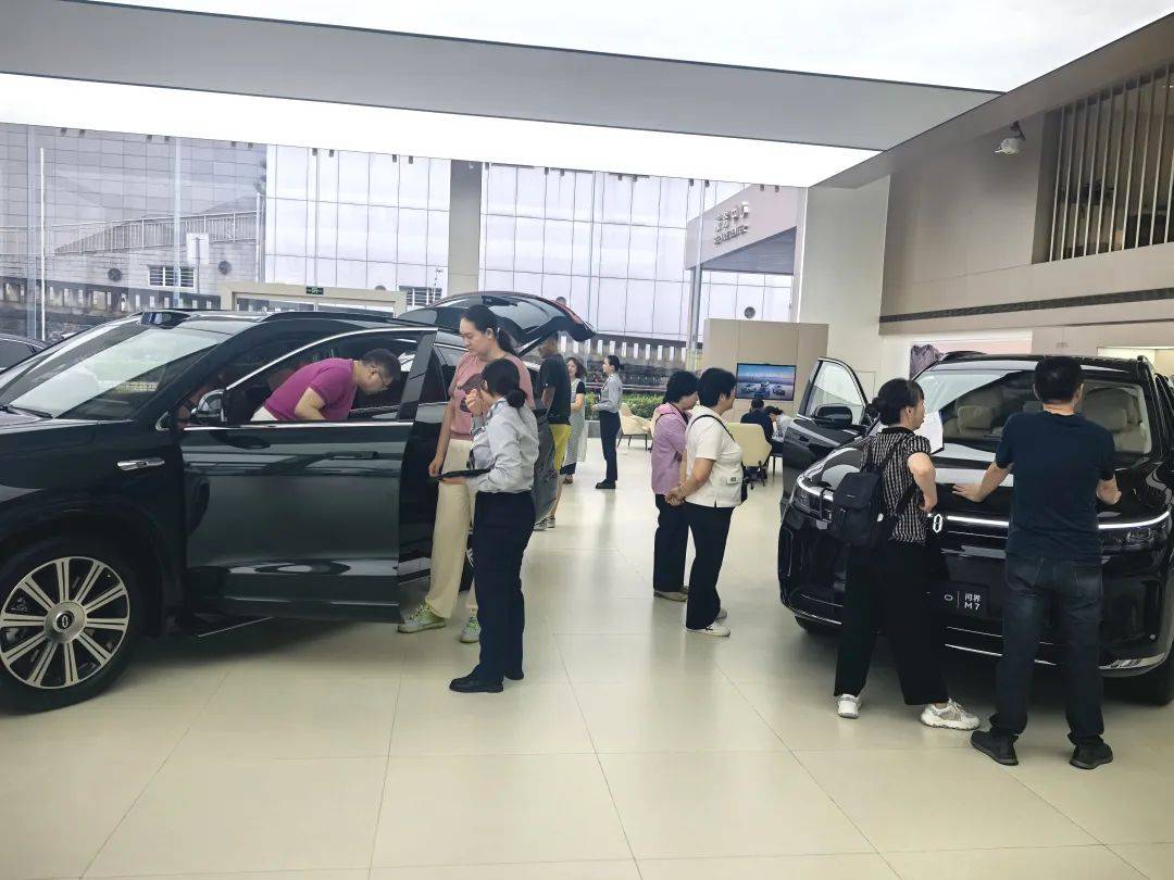 端午假期兩江新區(qū)新能源汽車銷售火爆，綠色出行漸成新風(fēng)尚